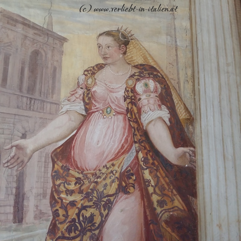 Fresco Donna