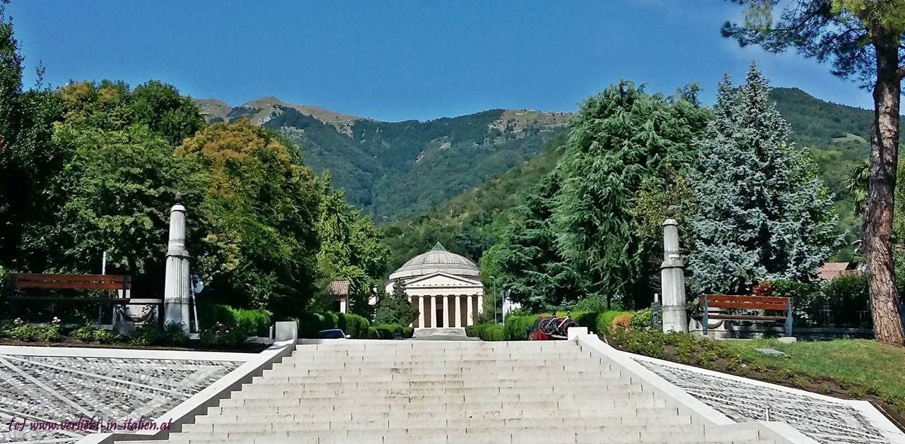 am Weg zum Tempio Canoviano