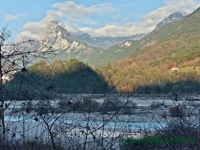 Durch die Berge ans Meer, über die Weinberge zurück