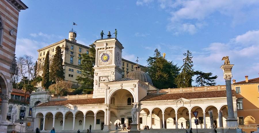 Udine – die wichtigste Stadt im Herzen von Friaul