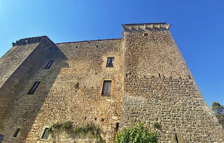 Bastionen am Castello di Belforte