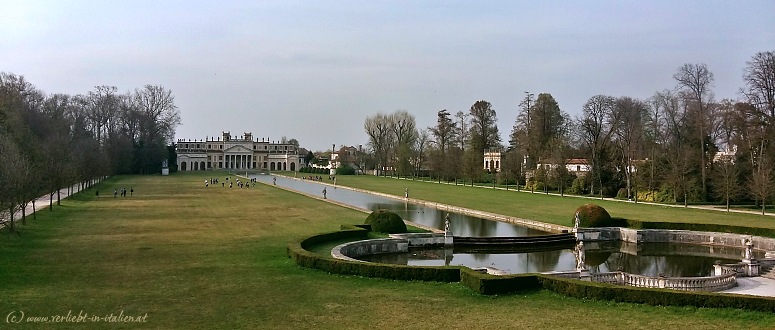 Villa Contarini mitt Park