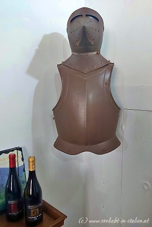 Wein und Rüstung im Belforte