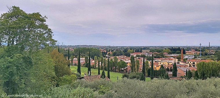 Blick auf Santarcangelo di Romagna