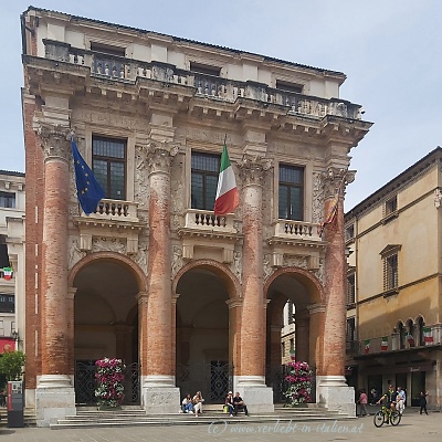 Loggia del Capitaniato