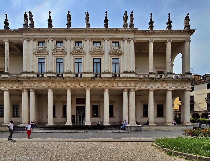Palazzo Chiericati