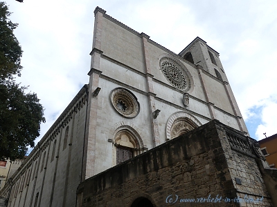 Duomo Todi seitlich