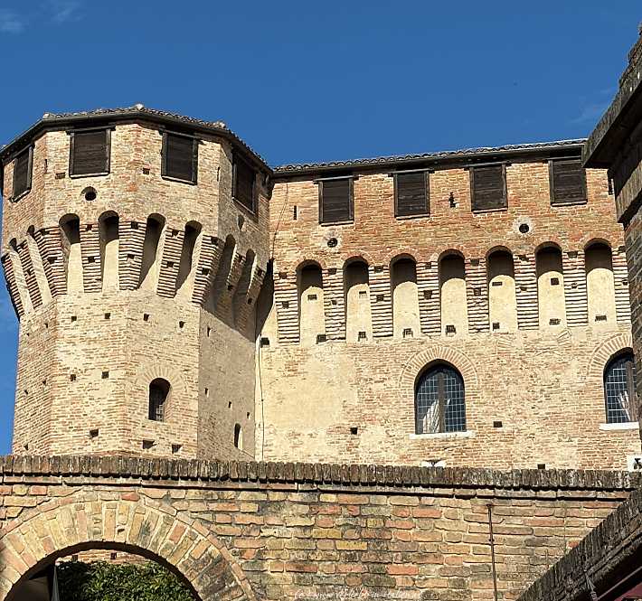 Burgansicht Gradara
