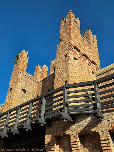 Burgrundgang Gradara