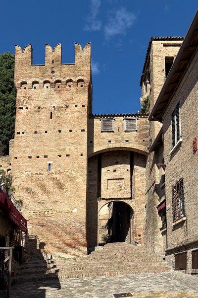 Eingang zum Castello Gradara