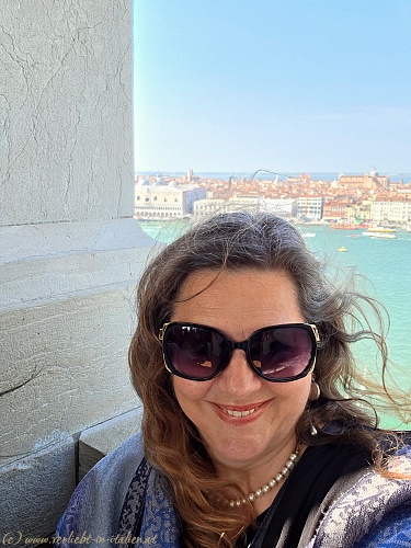 Elena am Glockenturm San Giorgio Maggiore