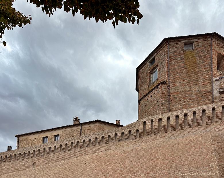 Stadtmauer Corinaldo