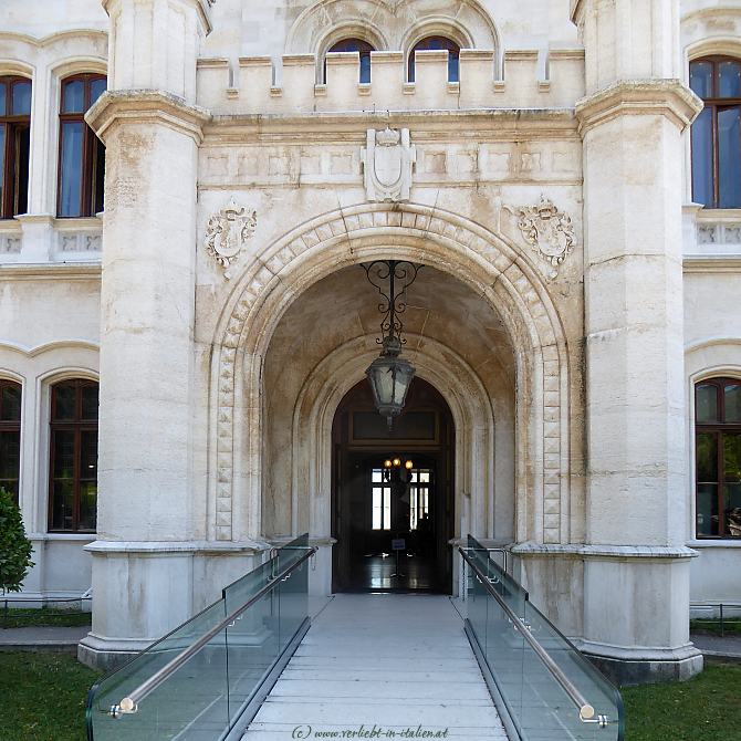 Rampe ins Castello Miramare
