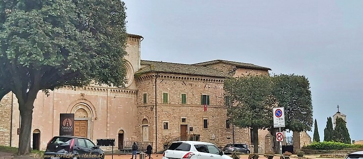 Piazza San Pietro Assisi