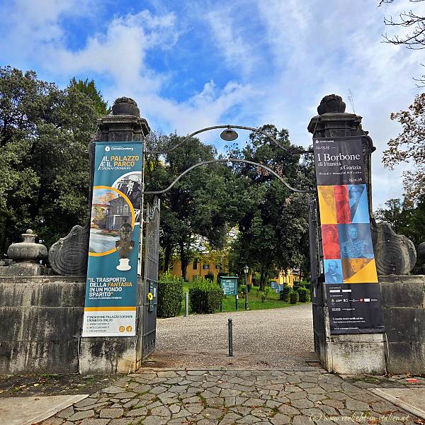 Eingang zum Parco Coronini Cronberg
