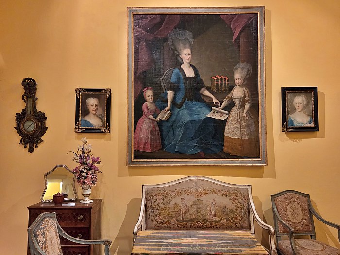 Gräfin Maria Luisa Lantieri Wagensperg mit ihren Töchtern Amalia und Aloisa